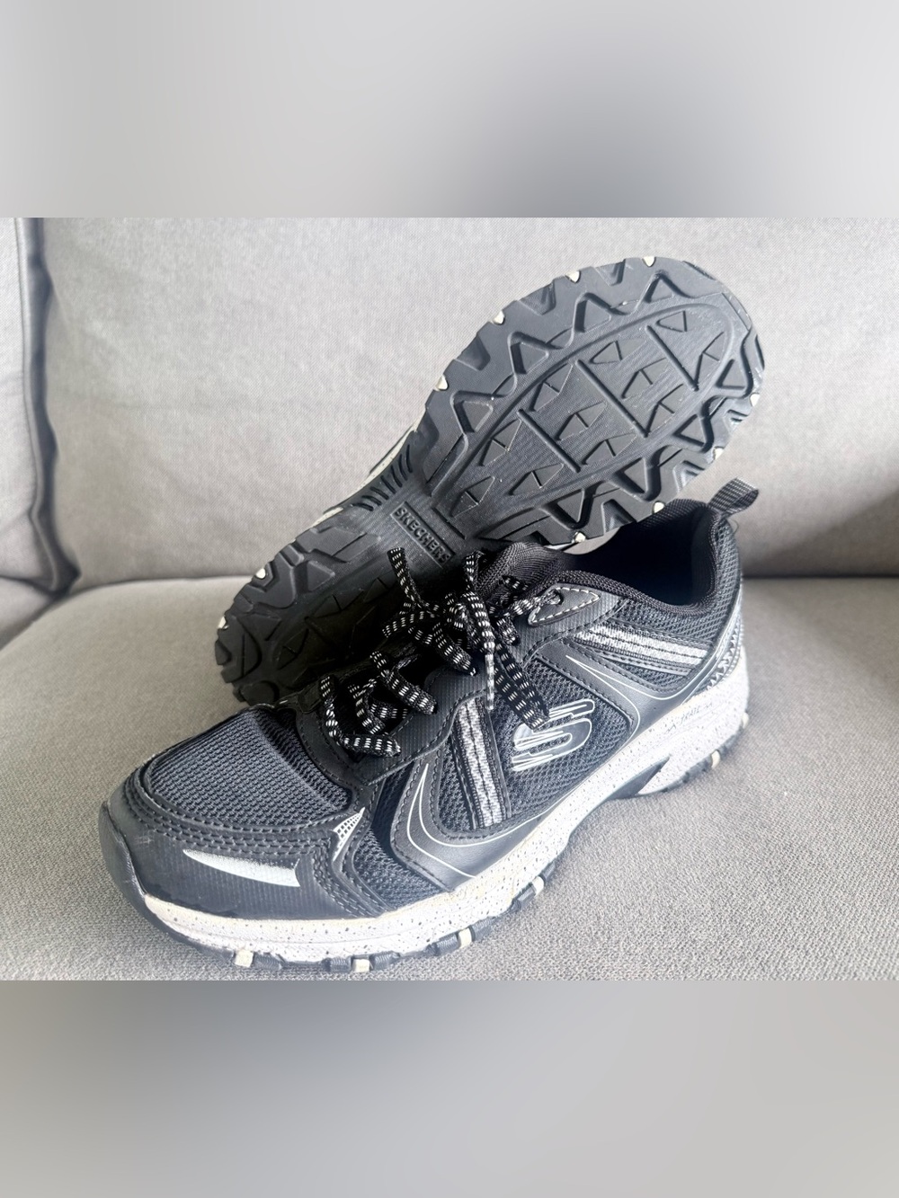 Skechers Hillcrest Vast Adventure Trail Sneakers Women’s 9.5
